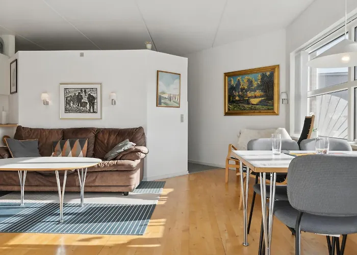 2 Bedroom Amazing In Appartement *